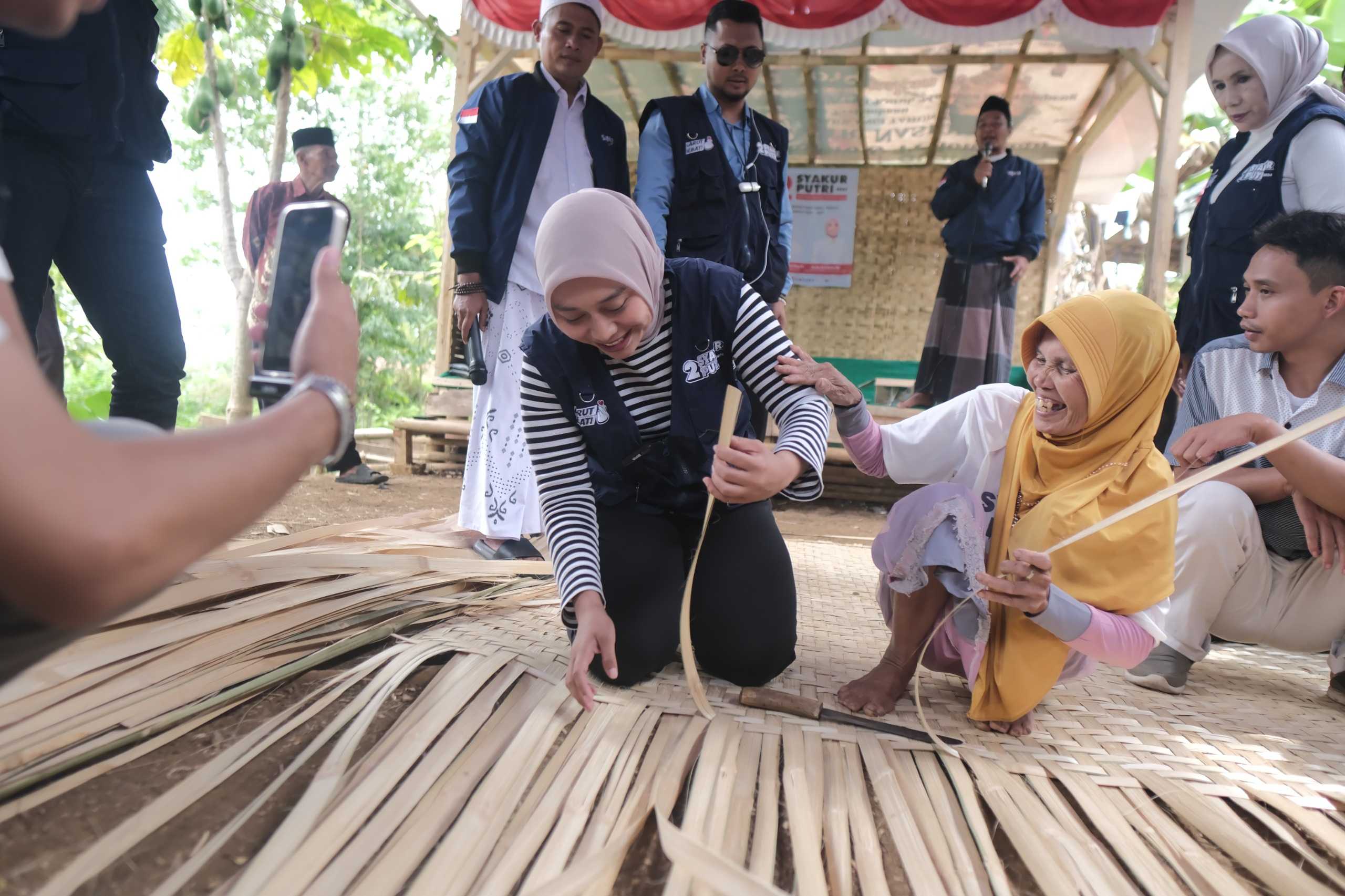 Putri Karlina Berkomitmen Dukung Perajin Bilik di Garut, Inovasi dan Pemasaran Global Jadi Fokus Utama